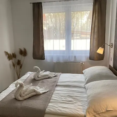 Andi Apartman Siofok Exterior photo