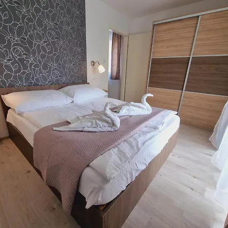 Andi Apartman Siofok Exterior photo